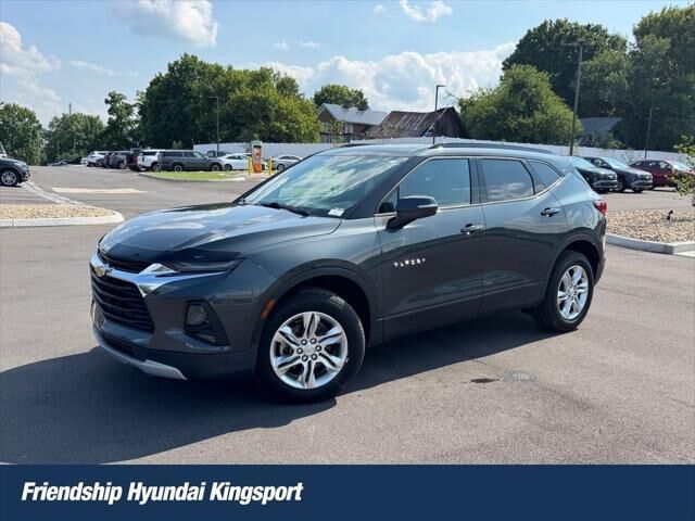 2019 Chevrolet Blazer LT — photo 1 of 13
