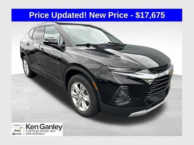 2020 Chevrolet Blazer LT — photo 1 of 6