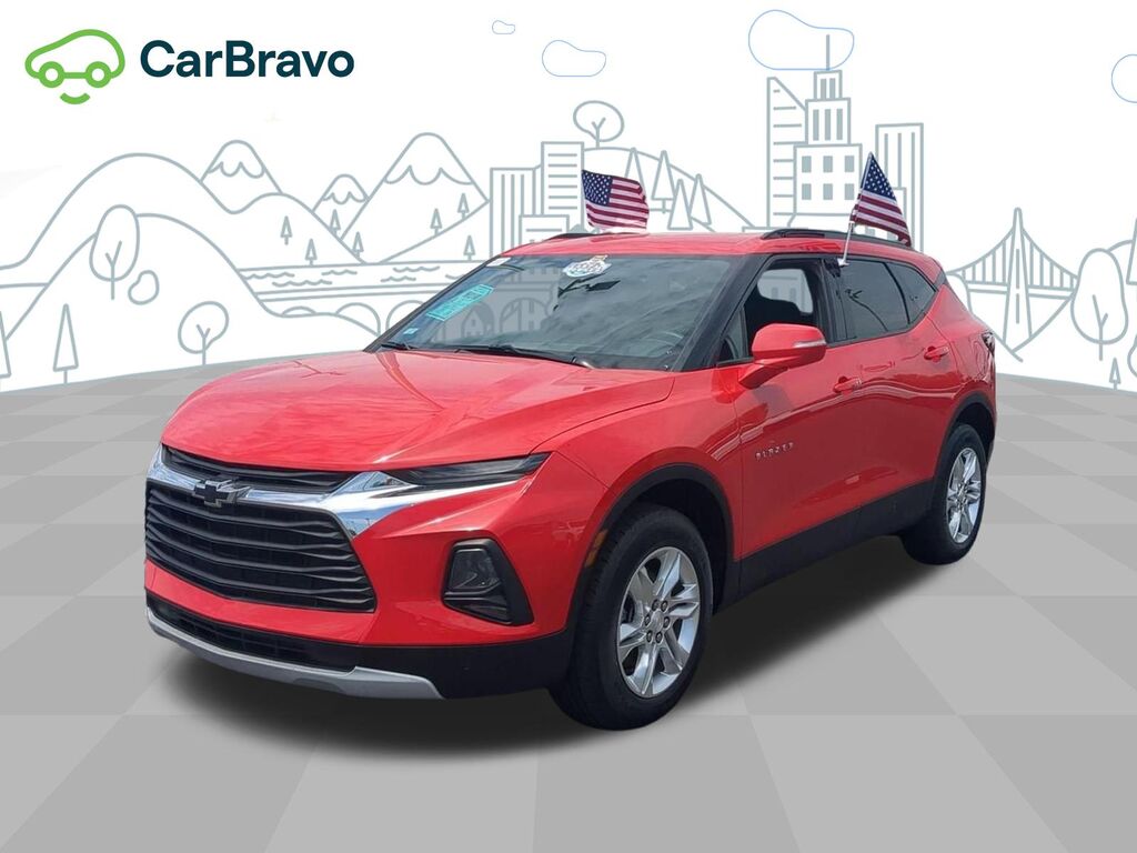 2021 Chevrolet Blazer LT — photo 1 of 7
