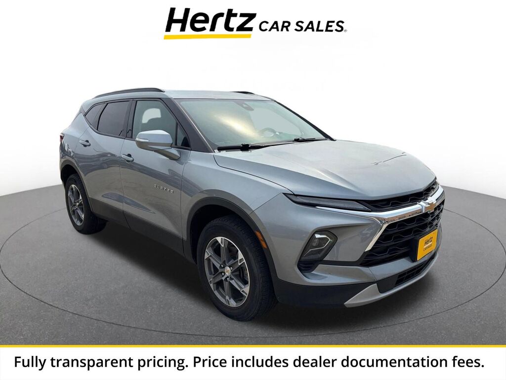 2024 Chevrolet Blazer LT — photo 1 of 13