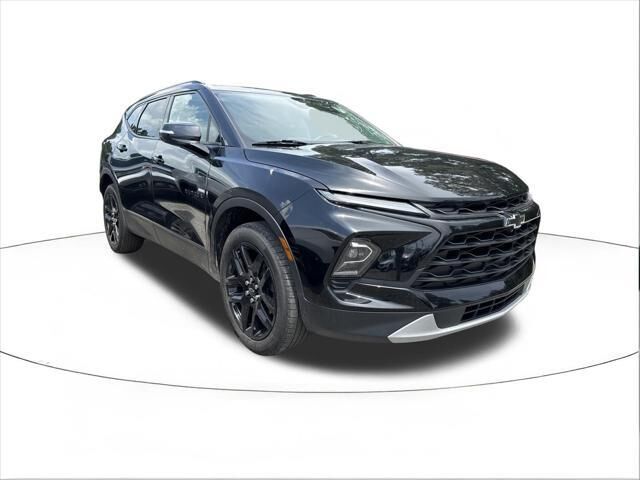 2024 Chevrolet Blazer LT — photo 1 of 5