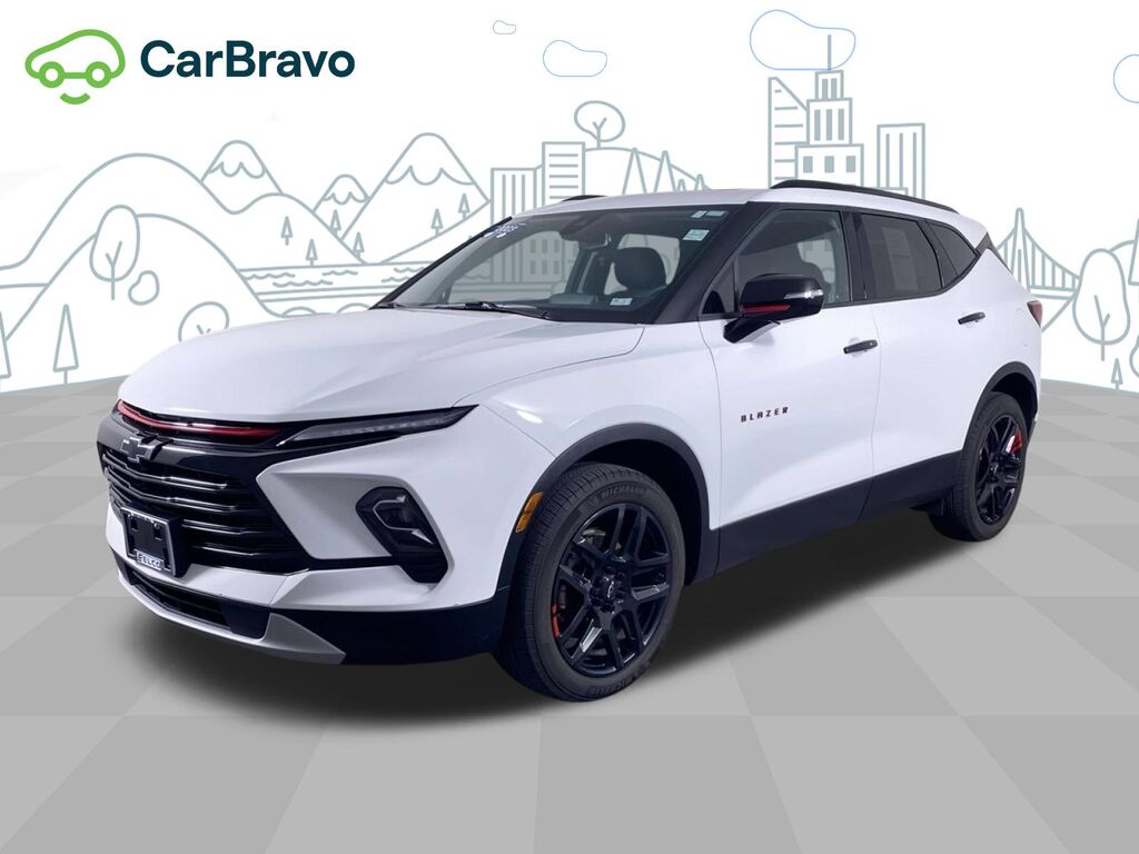 2023 Chevrolet Blazer LT — photo 1 of 7