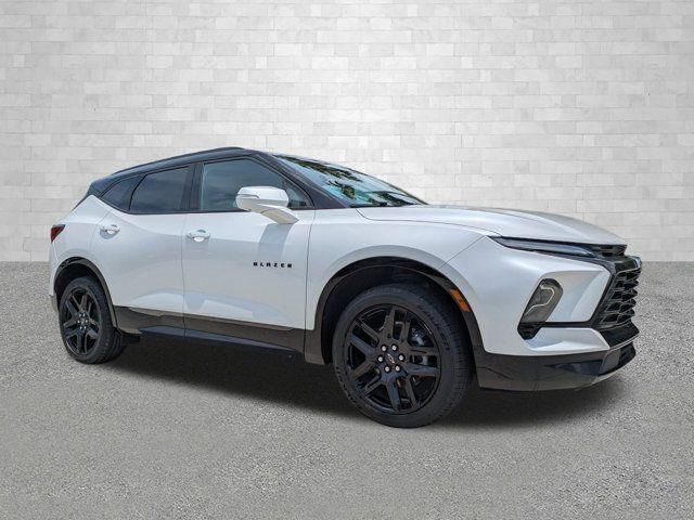 2024 Chevrolet Blazer RS — photo 1 of 13