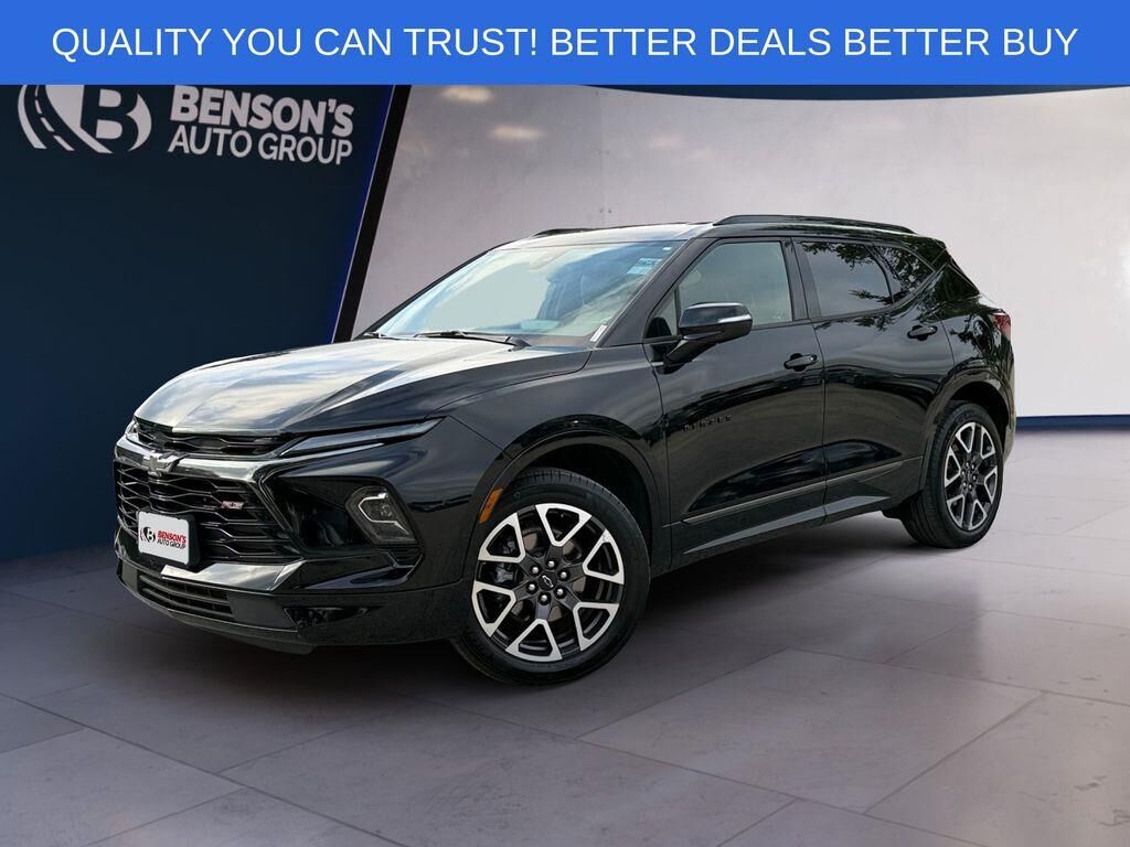 2025 Chevrolet Blazer RS — photo 1 of 13
