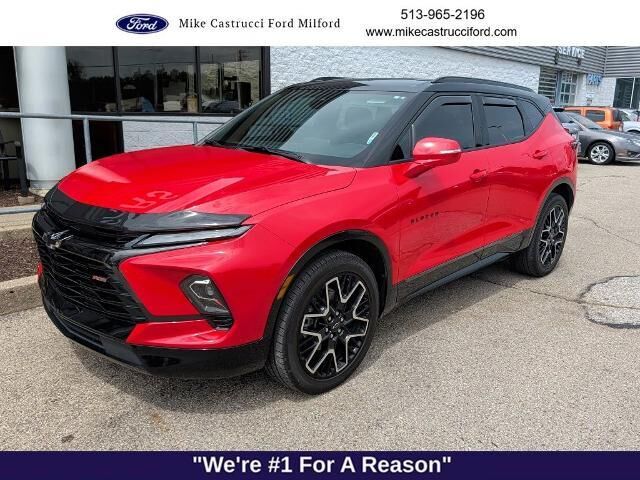 2024 Chevrolet Blazer RS — photo 1 of 8