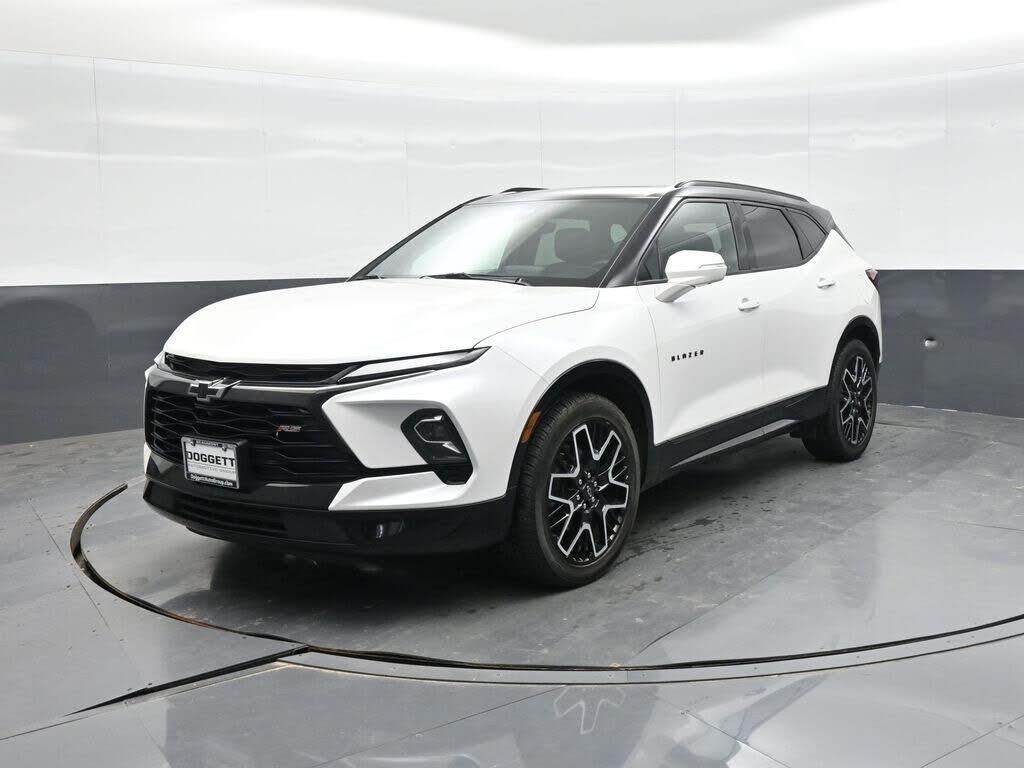 2024 Chevrolet Blazer RS — photo 1 of 1