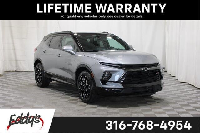 2023 Chevrolet Blazer RS — photo 1 of 13