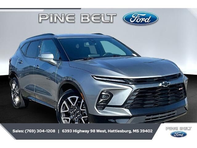 2025 Chevrolet Blazer RS — photo 1 of 25
