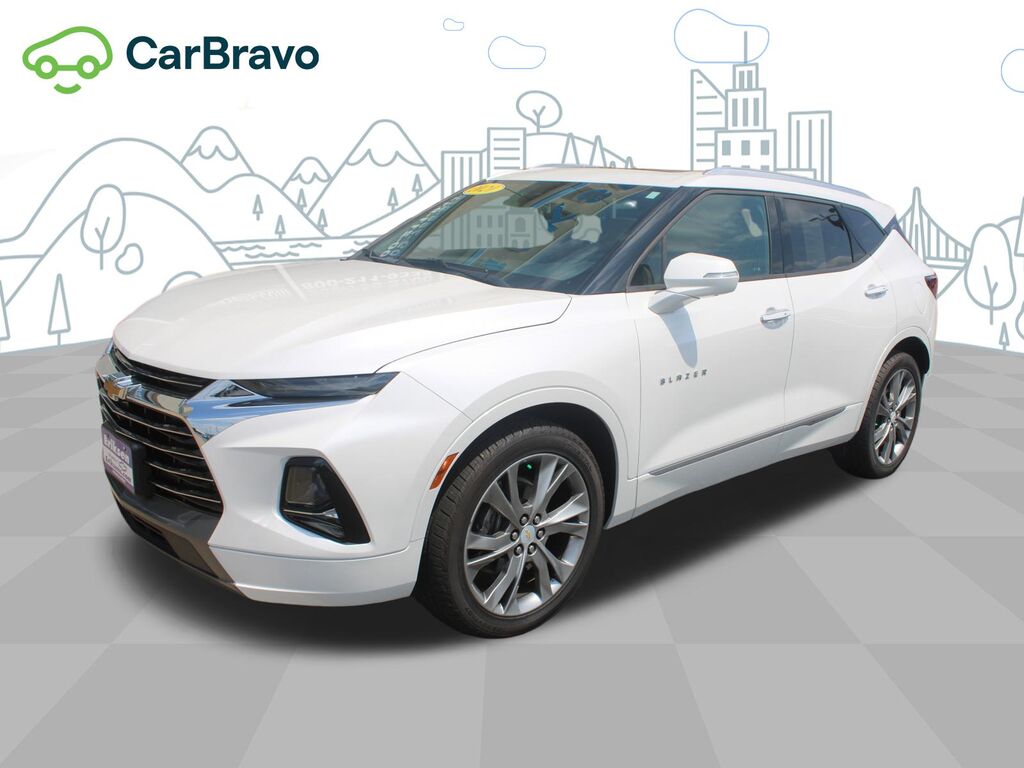 2020 Chevrolet Blazer Premier — photo 1 of 6