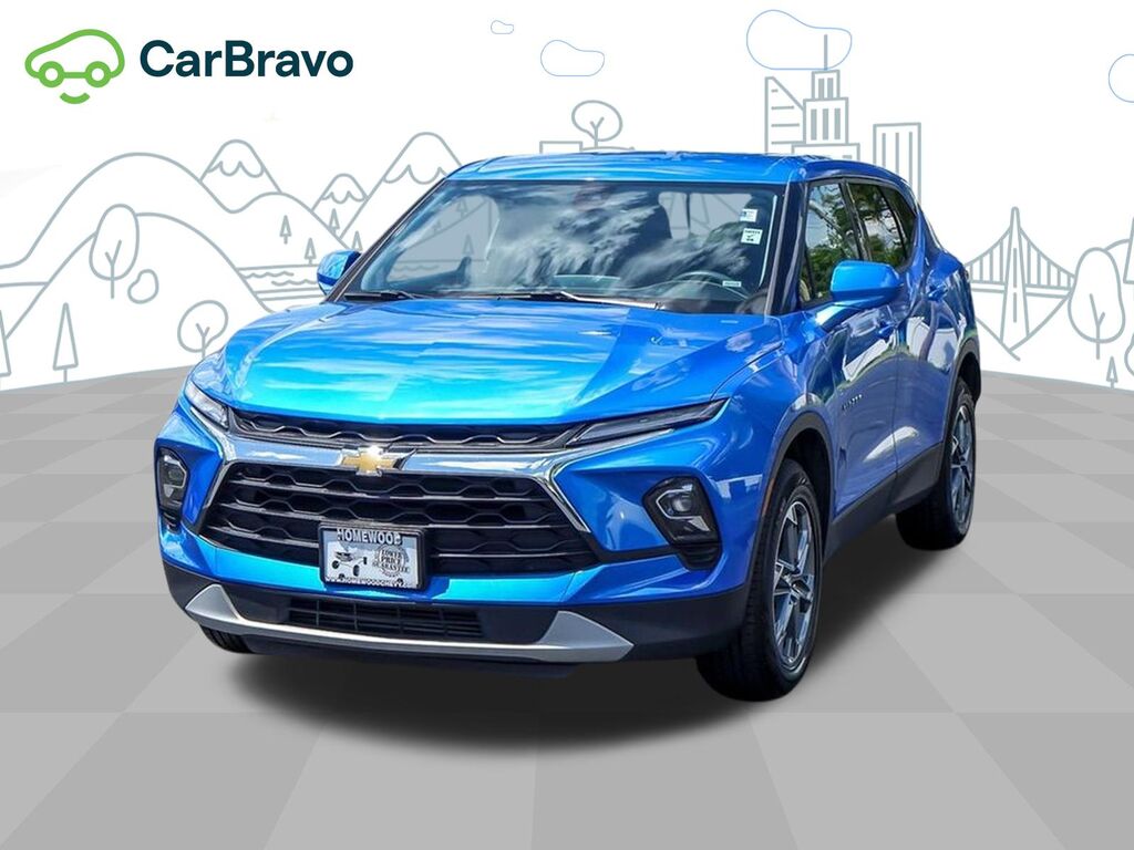 2025 Chevrolet Blazer 2LT — photo 1 of 6