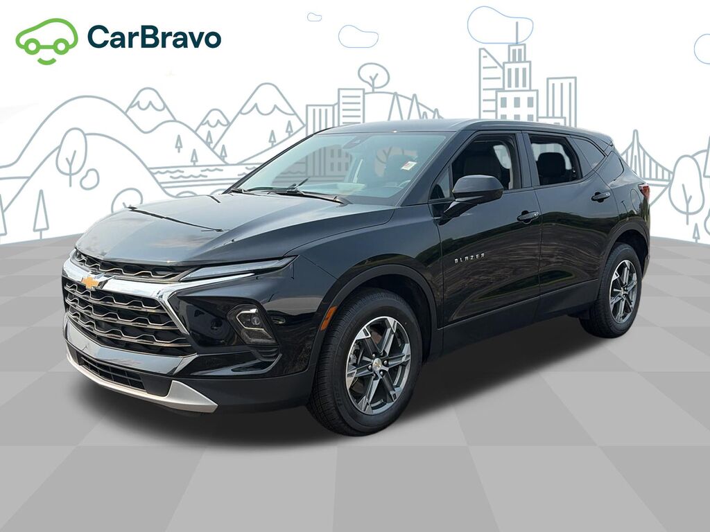 2025 Chevrolet Blazer 2LT — photo 1 of 6