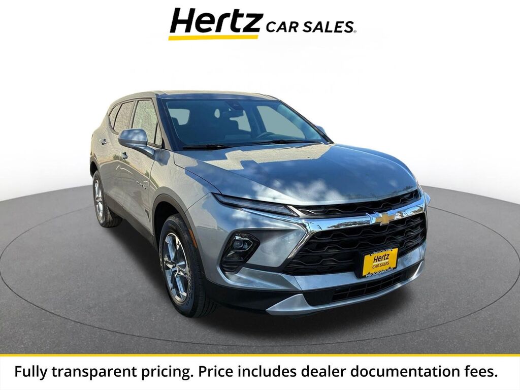 2026 Chevrolet Blazer LT — photo 1 of 13