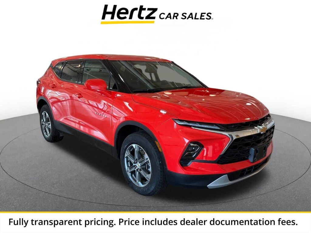 2026 Chevrolet Blazer LT — photo 1 of 13