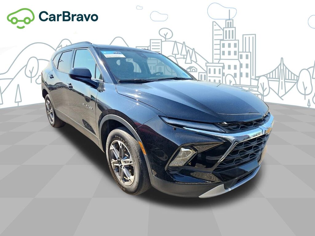 2023 Chevrolet Blazer LT — photo 1 of 7