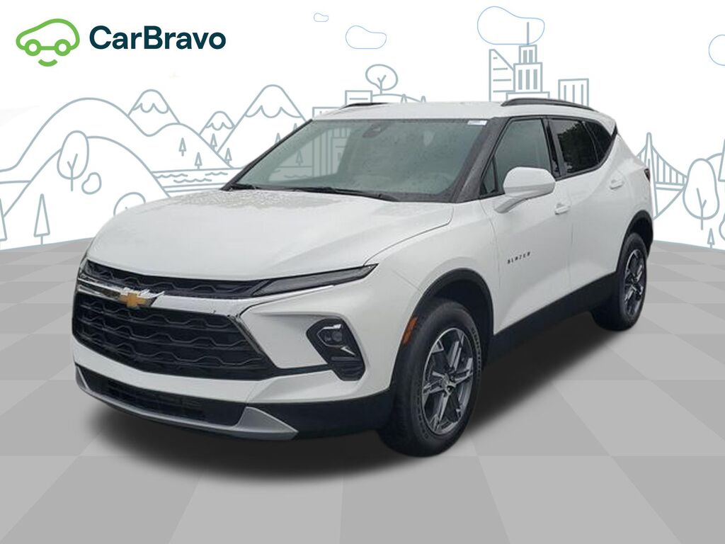 2025 Chevrolet Blazer 2LT — photo 1 of 6