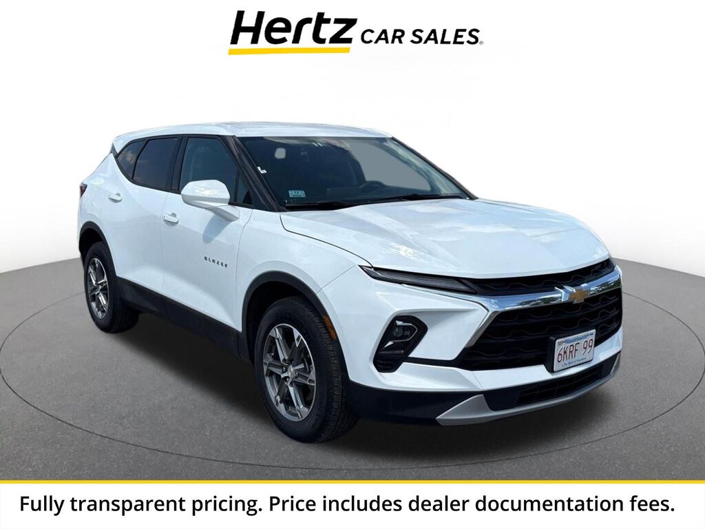 2026 Chevrolet Blazer LT — photo 1 of 14