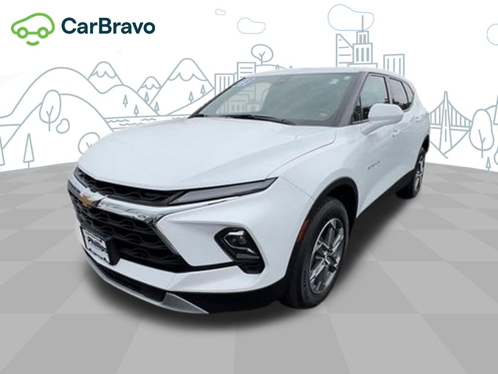 2023 Chevrolet Blazer 2LT — photo 1 of 12