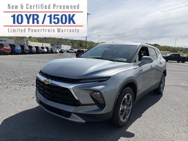 2025 Chevrolet Blazer LT — photo 1 of 13