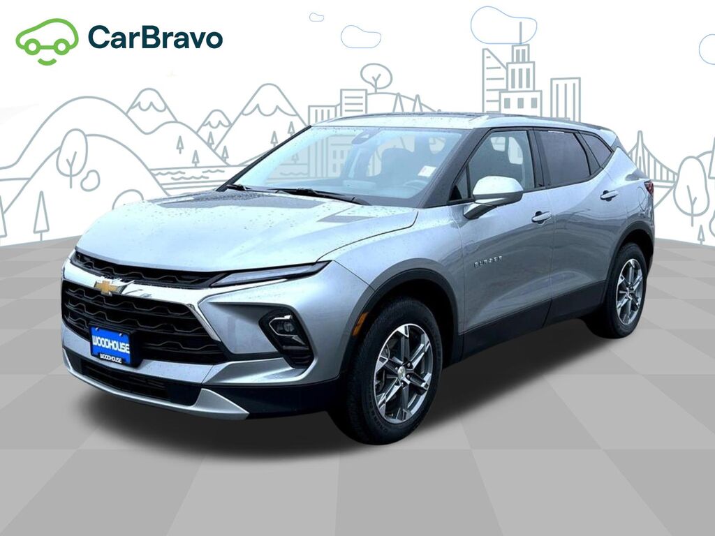 2025 Chevrolet Blazer 2LT — photo 1 of 6