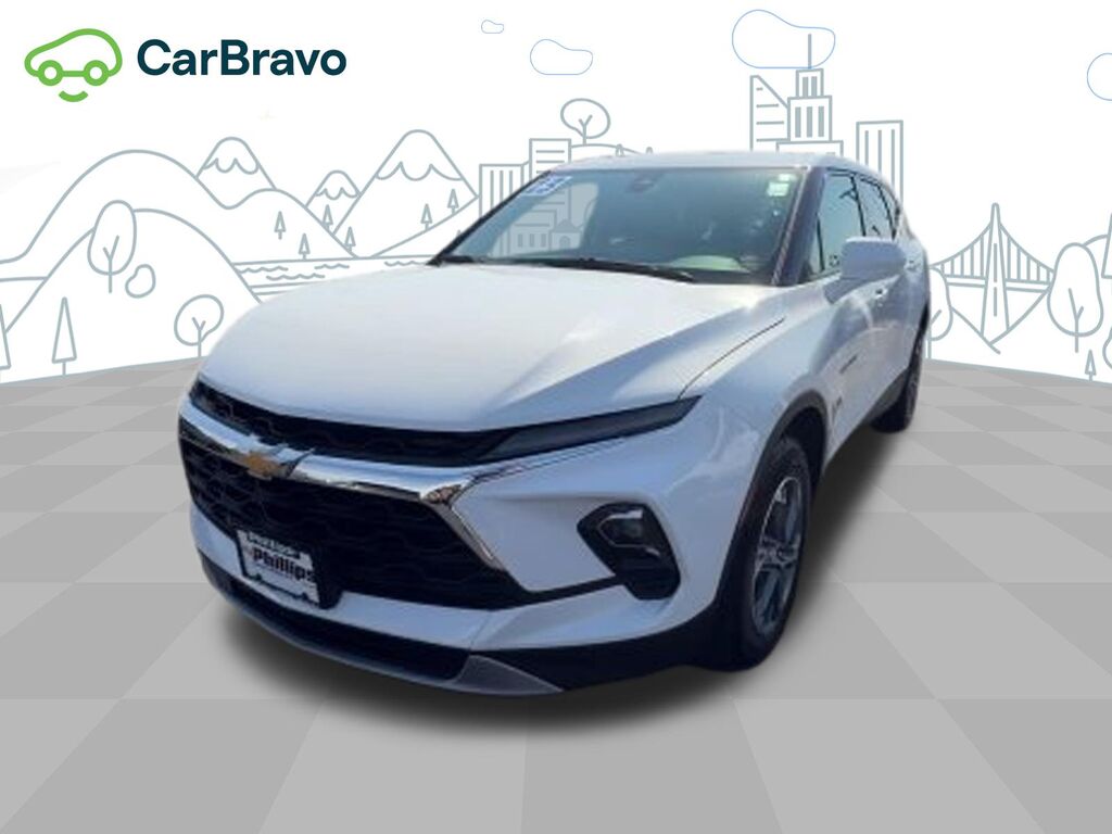 2023 Chevrolet Blazer LT — photo 1 of 6