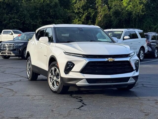 2025 Chevrolet Blazer LT