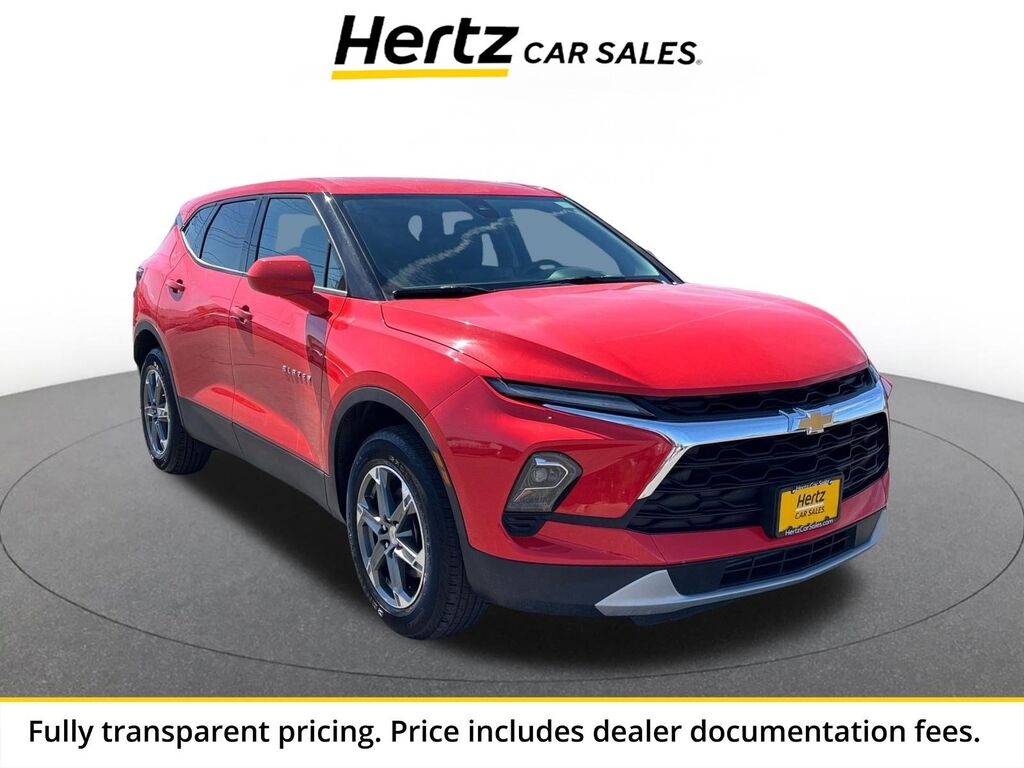 2026 Chevrolet Blazer LT — photo 1 of 13