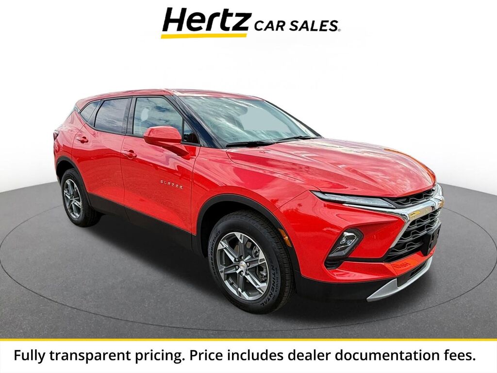 2026 Chevrolet Blazer LT — photo 1 of 13