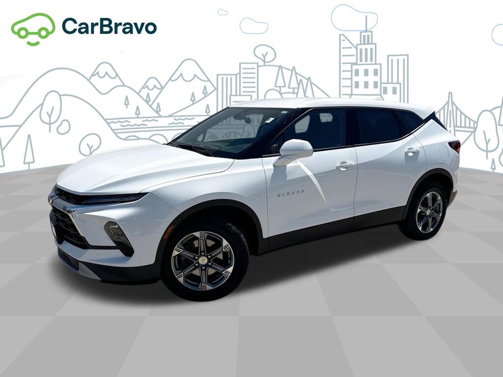 2024 Chevrolet Blazer 2LT — photo 1 of 6