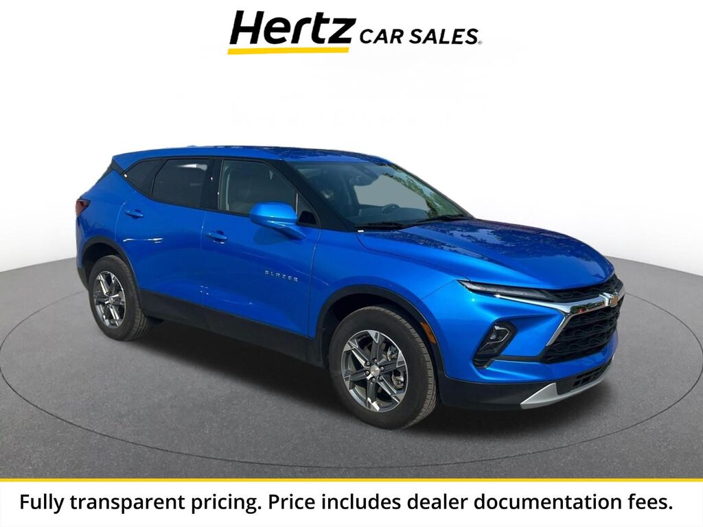 2026 Chevrolet Blazer LT — photo 1 of 13