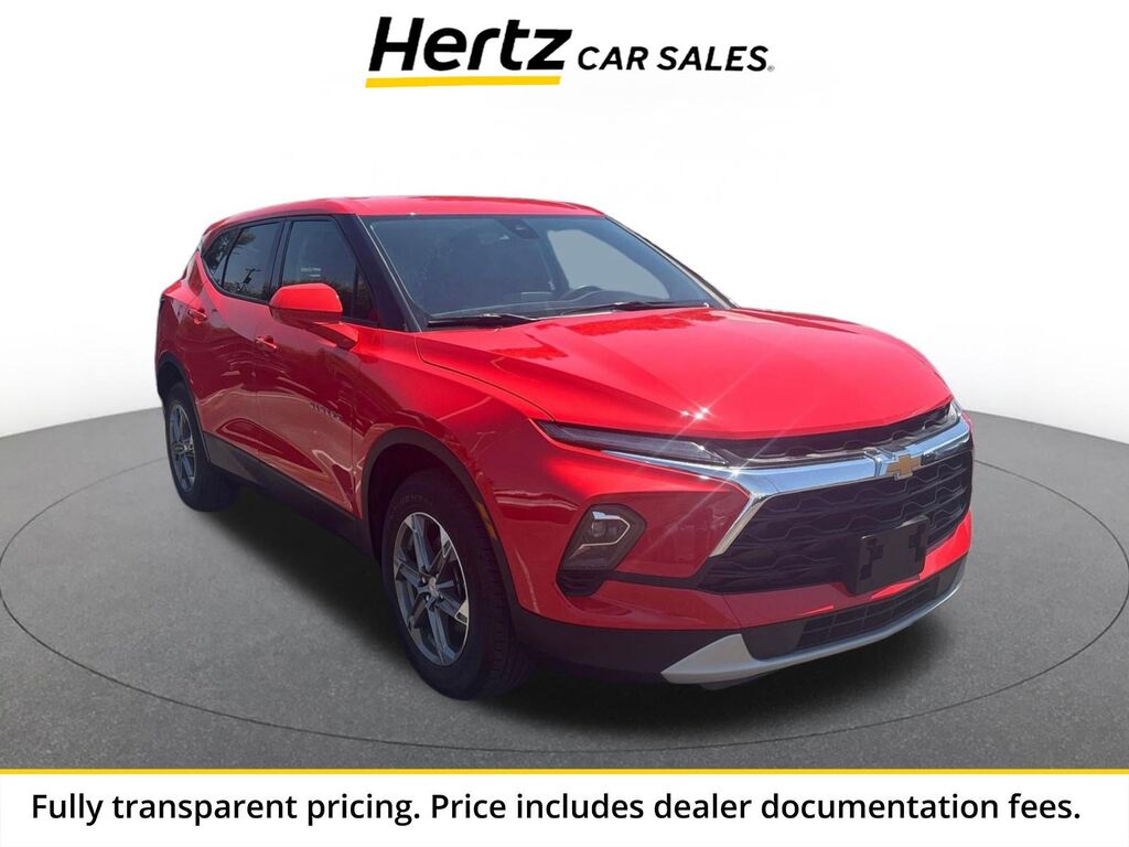 2026 Chevrolet Blazer LT — photo 1 of 13