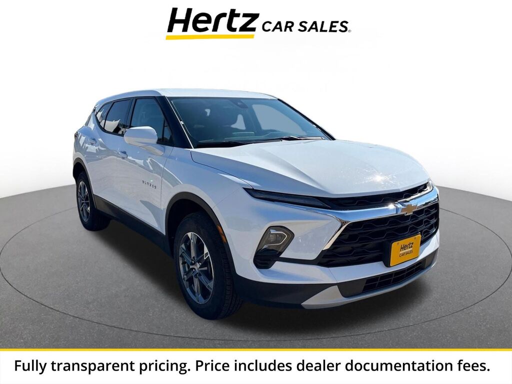 2026 Chevrolet Blazer LT — photo 1 of 13