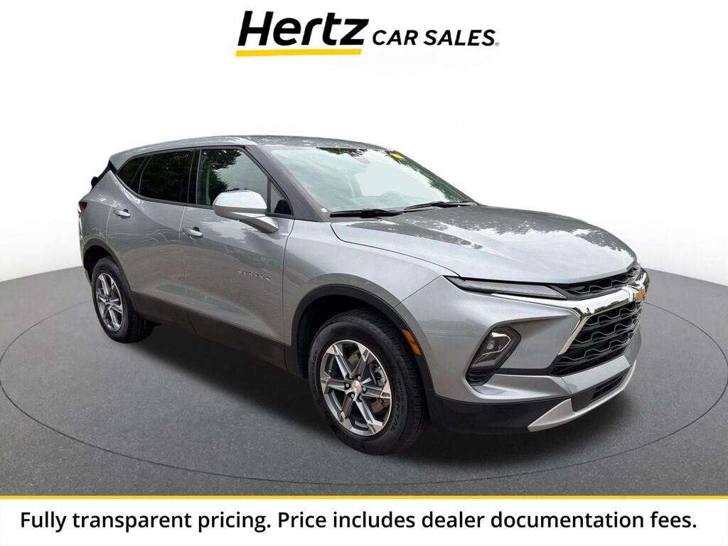 2026 Chevrolet Blazer LT — photo 1 of 13