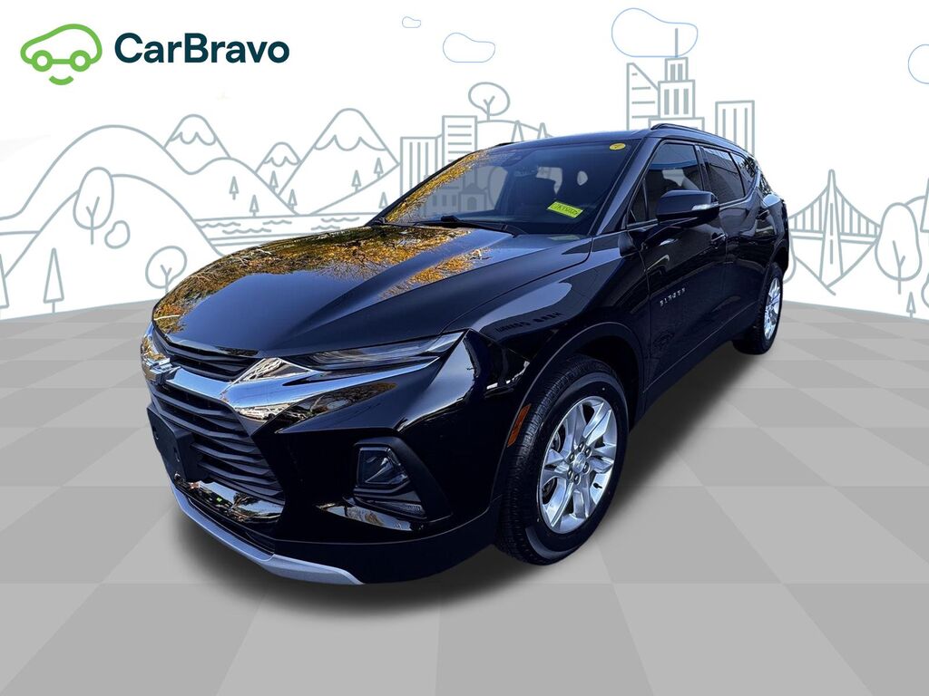 2021 Chevrolet Blazer LT — photo 1 of 7