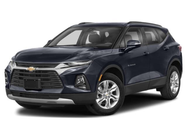 2022 Chevrolet Blazer LT — photo 1 of 13
