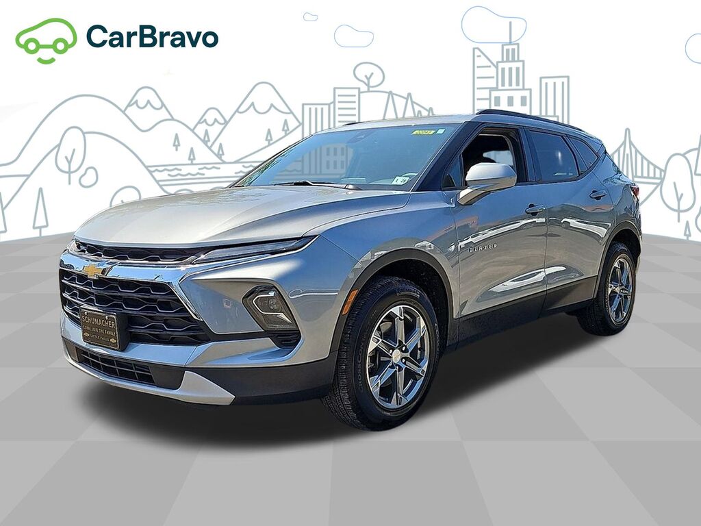 2023 Chevrolet Blazer 2LT — photo 1 of 6