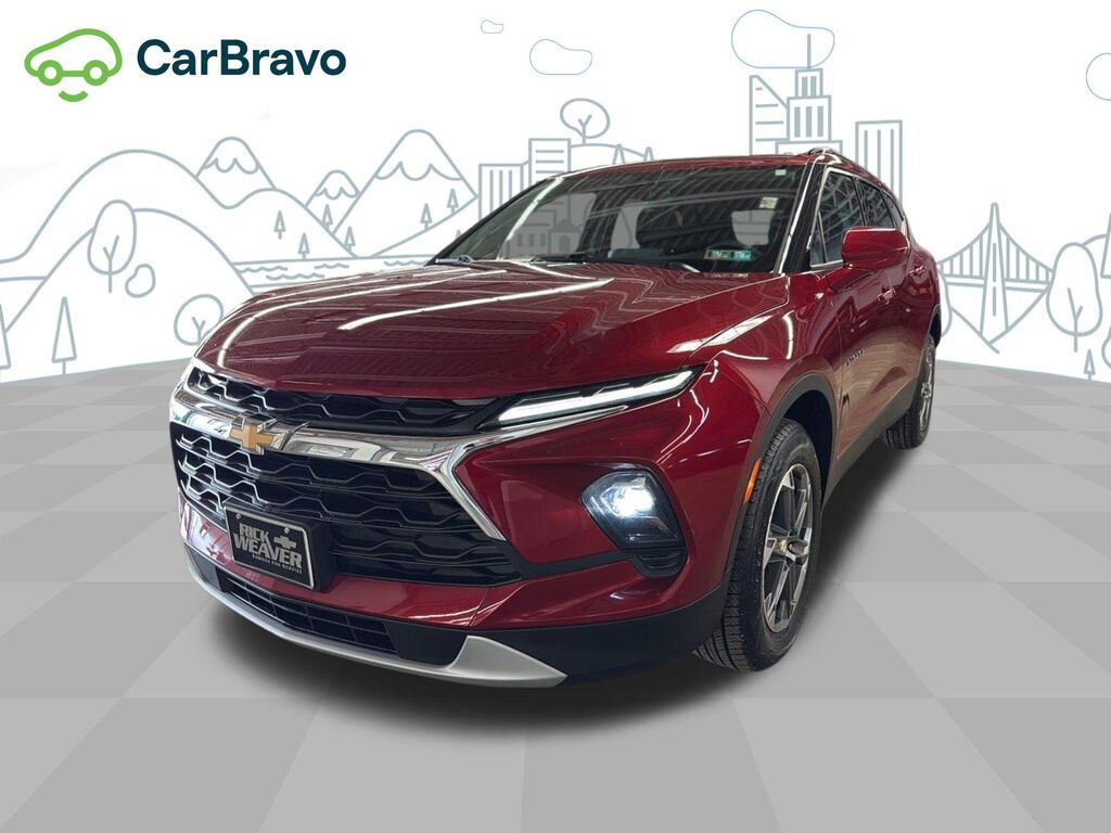 2023 Chevrolet Blazer LT — photo 1 of 6
