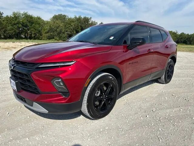 2024 Chevrolet Blazer LT — photo 1 of 39