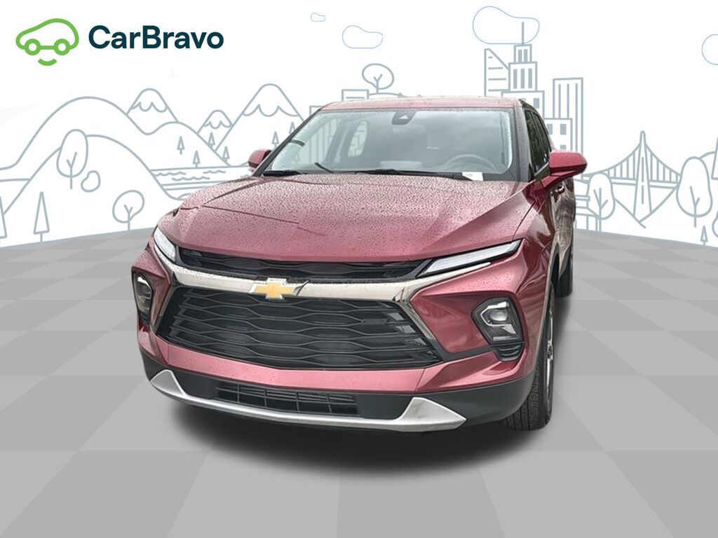 2025 Chevrolet Blazer 2LT — photo 1 of 6