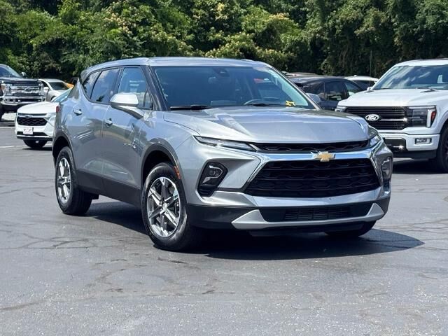 2025 Chevrolet Blazer LT