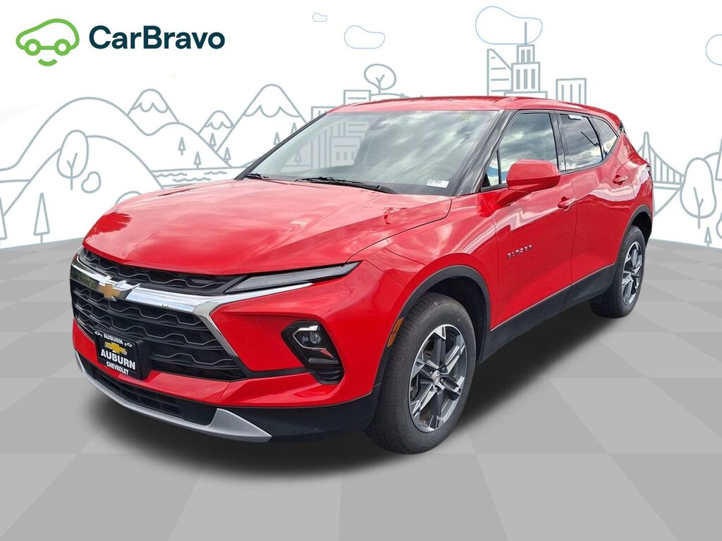 2025 Chevrolet Blazer 2LT — photo 1 of 7