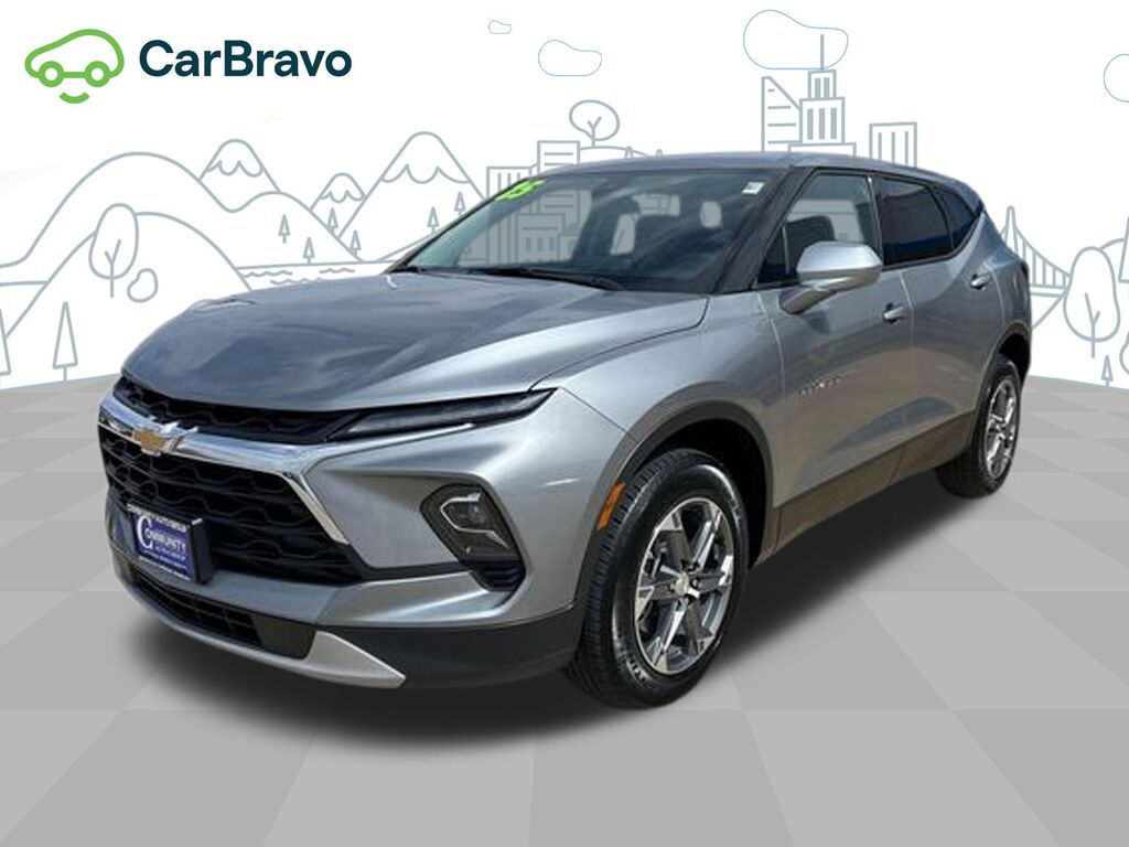 2025 Chevrolet Blazer 2LT — photo 1 of 6