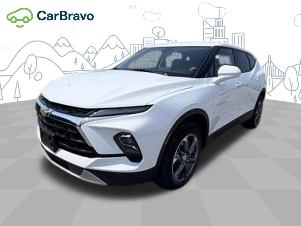 2025 Chevrolet Blazer 2LT — photo 1 of 6