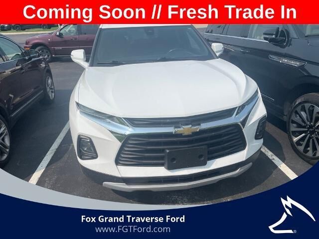 2022 Chevrolet Blazer LT — photo 1 of 4