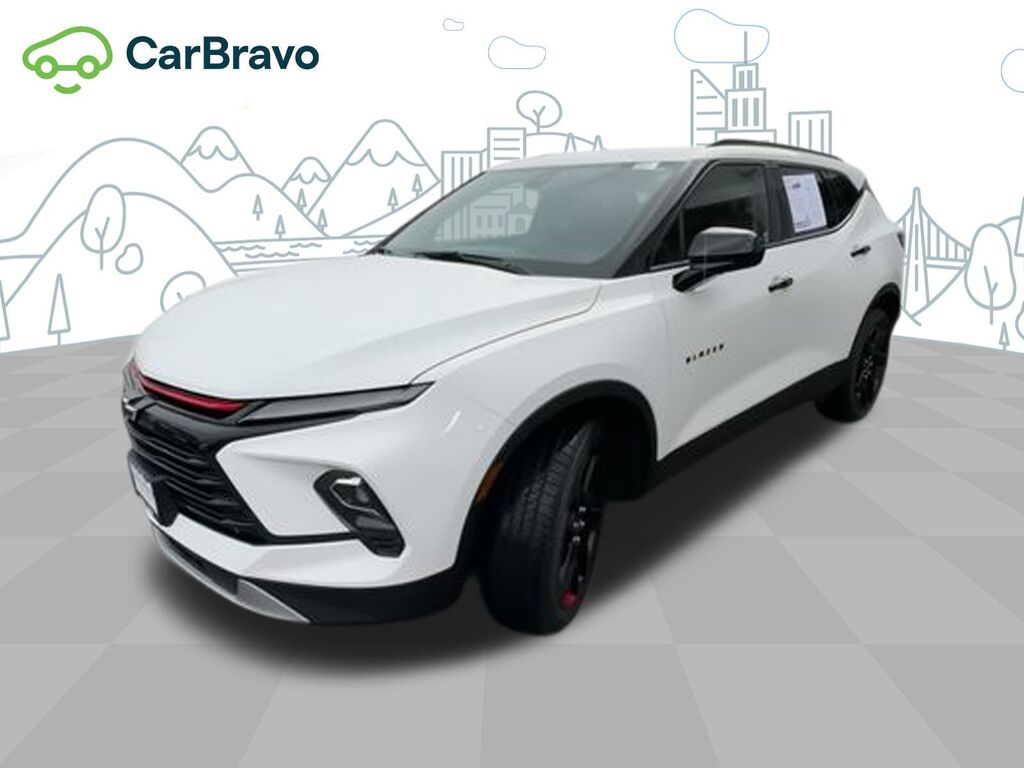 2024 Chevrolet Blazer 2LT — photo 1 of 6