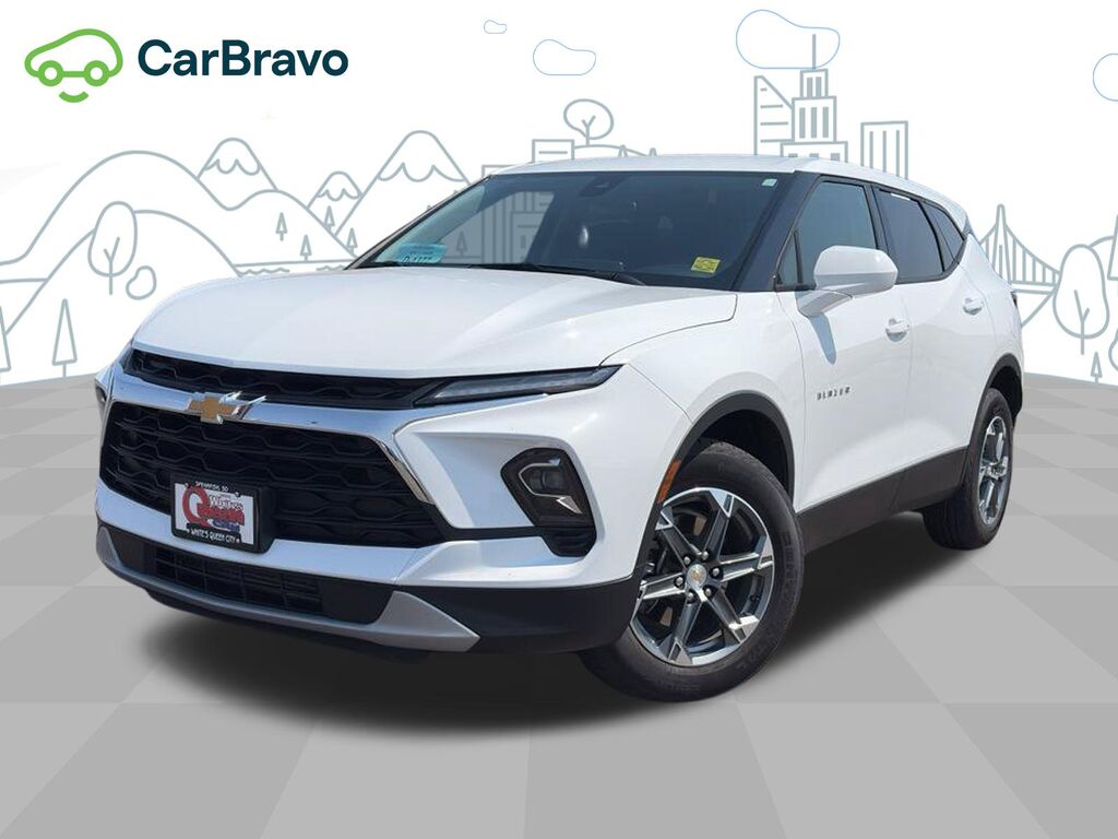 2025 Chevrolet Blazer 2LT — photo 1 of 6