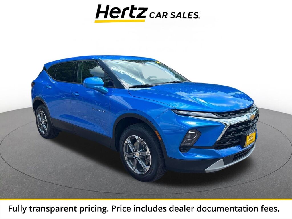 2026 Chevrolet Blazer LT — photo 1 of 13