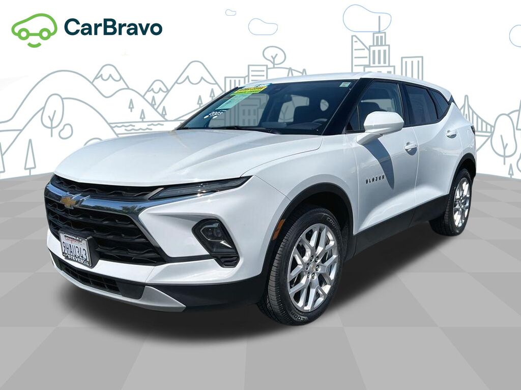 2023 Chevrolet Blazer 2LT — photo 1 of 6