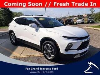 2023 Chevrolet Blazer LT — photo 1 of 27