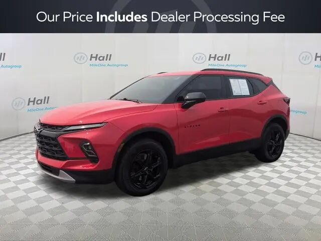 2024 Chevrolet Blazer LT — photo 1 of 13
