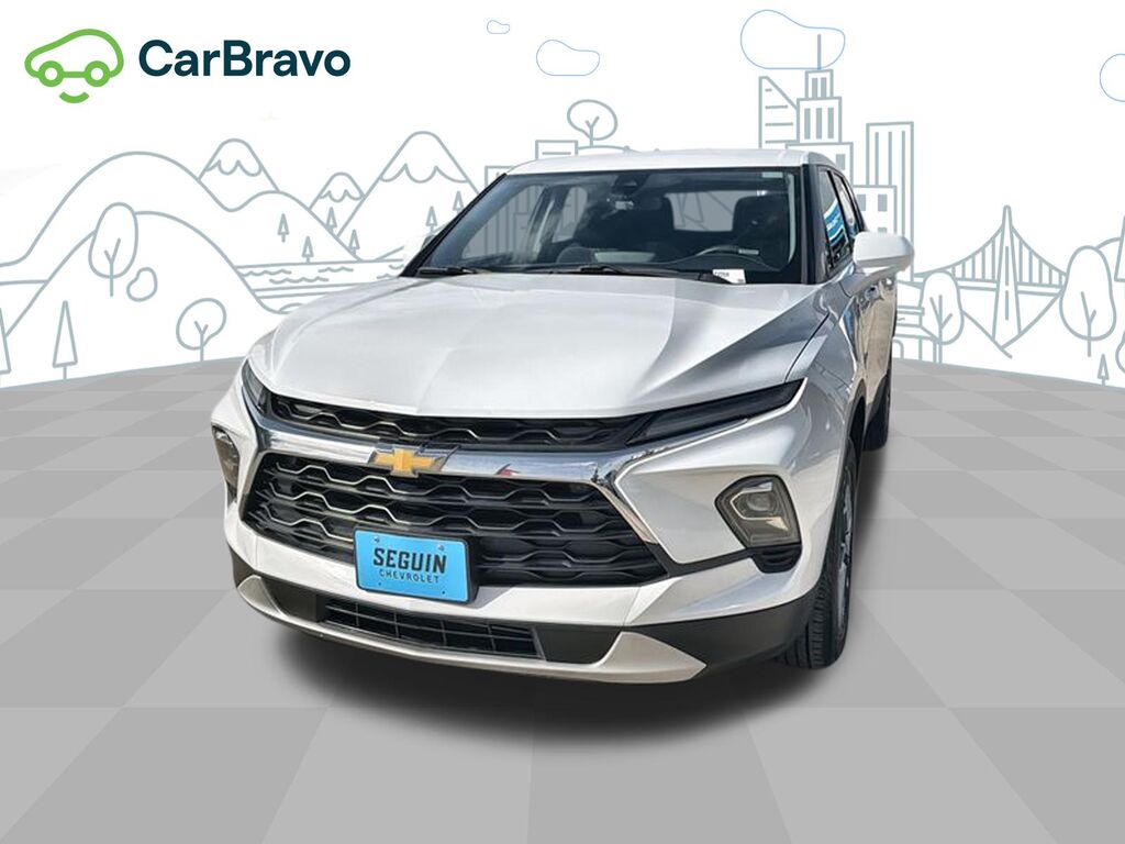 2025 Chevrolet Blazer 2LT — photo 1 of 6